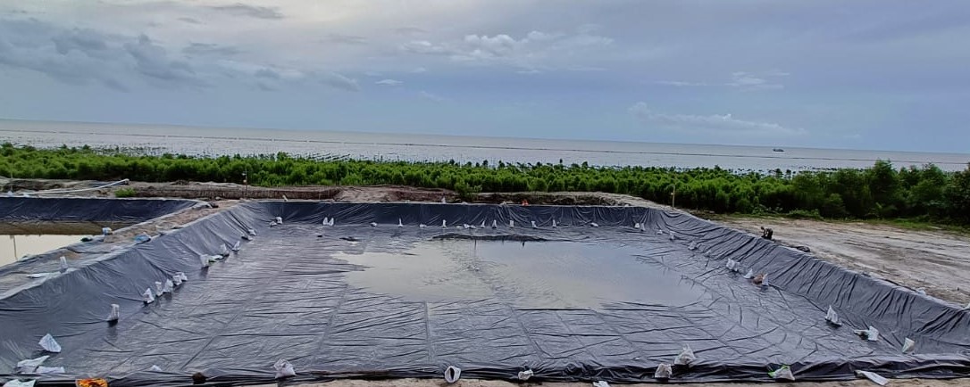 distributor geomembrane